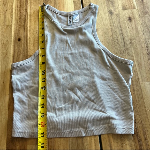 H&M Divided Ribbed Racerback Tank Top – Beige (Size L) - Picture 3 of 5